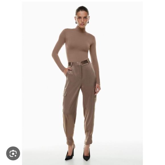 Aritzia Babaton Refined Satin Cargo Pants - Picture 1 of 8